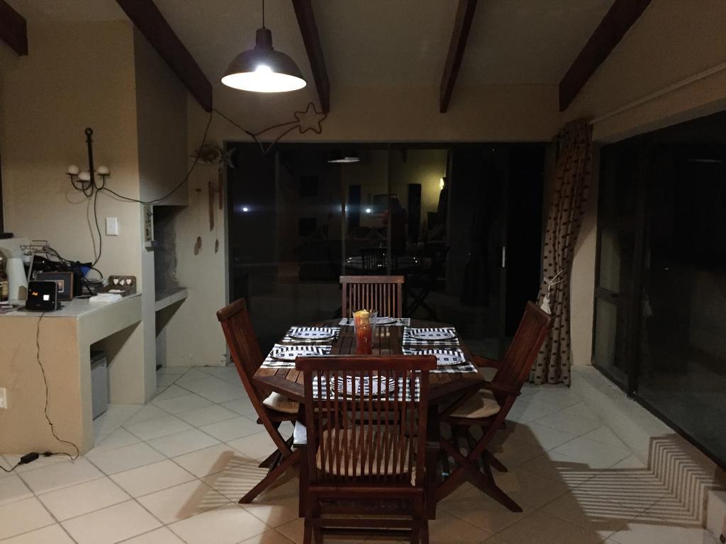Oyster Bay Beach House Esterno foto